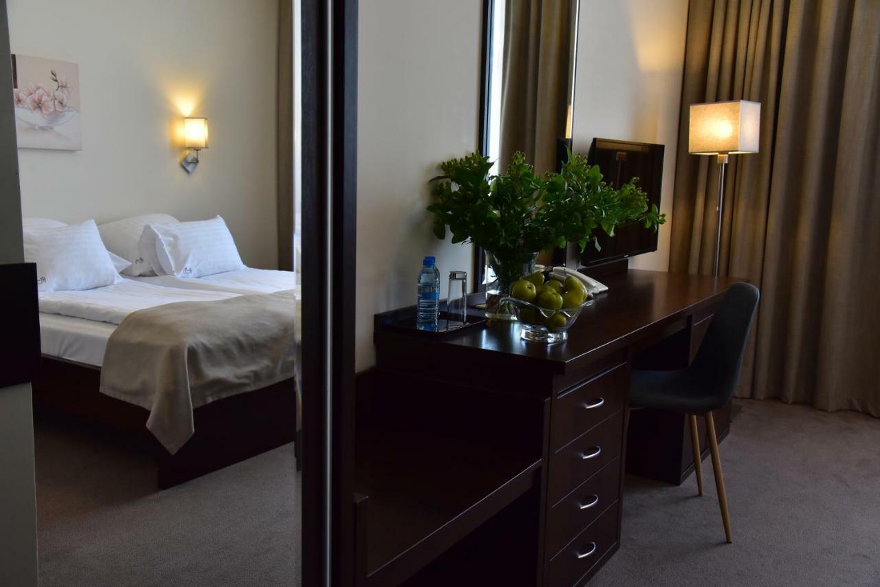 Hotel Hi-Fi Spa Nowy Tomyśl Eksteriør bilde